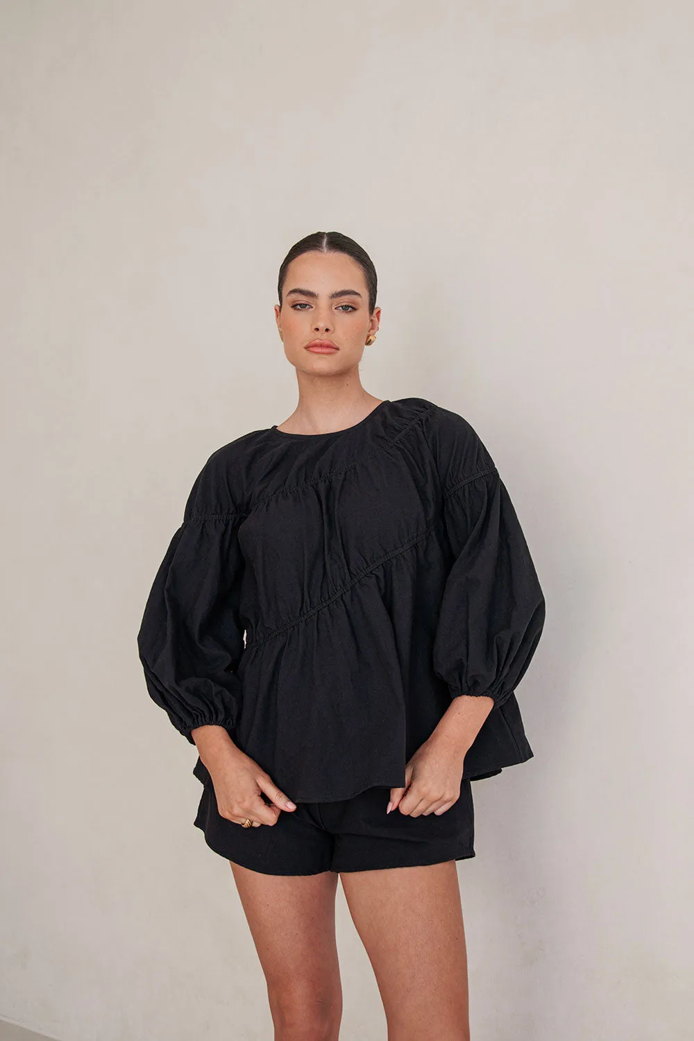 Akel Top - Black