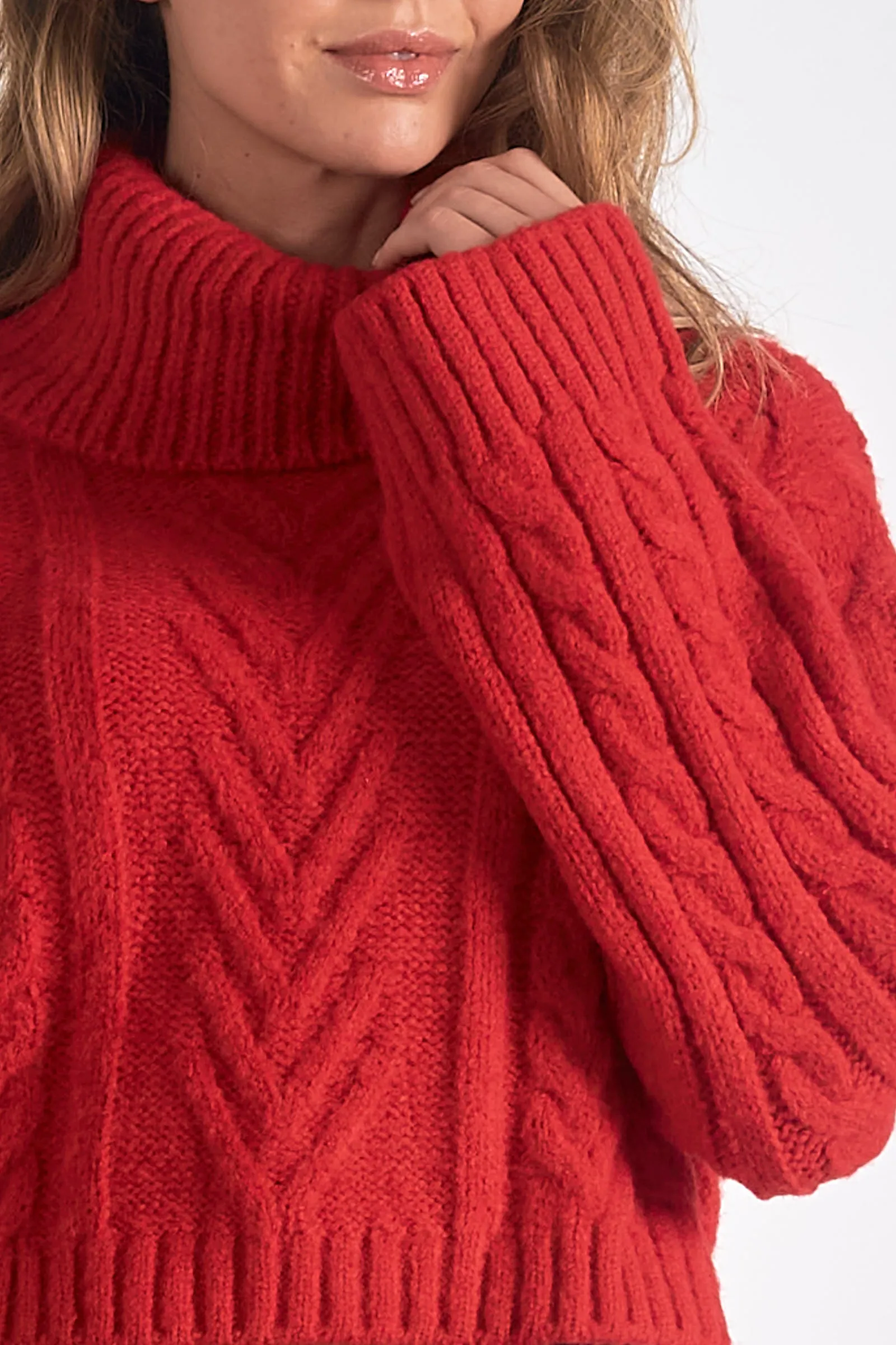 Cable Knit Pullover Sweater